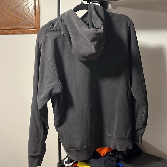The North Face Men’s hoodie - Picture 2 of 3